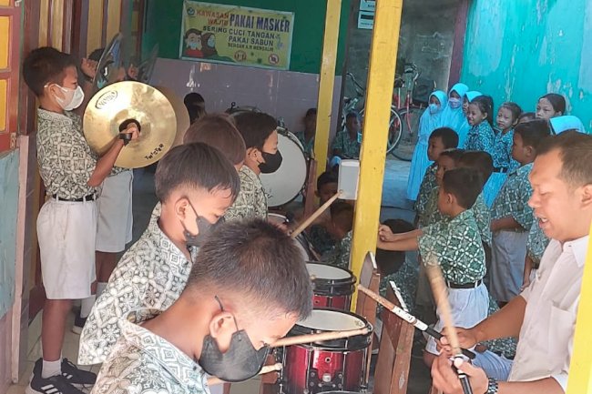 Ekstra Drumband