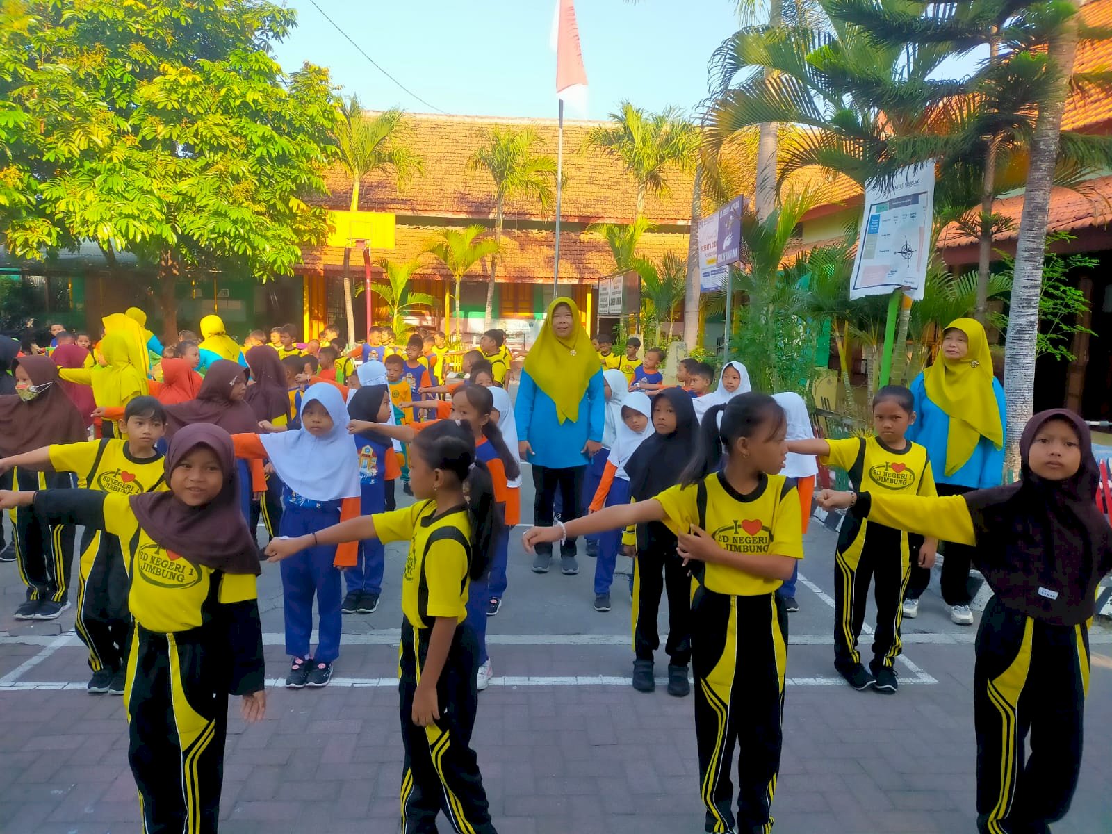 Senam Bersama & Jalan Sehat