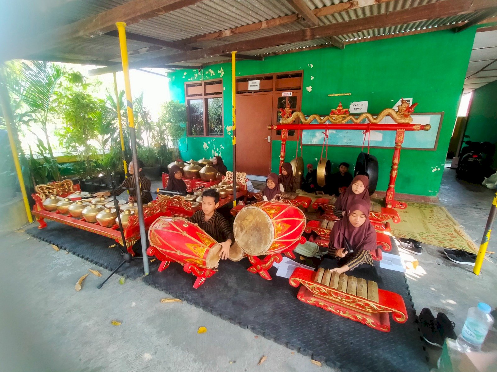 Ekstra Karawitan