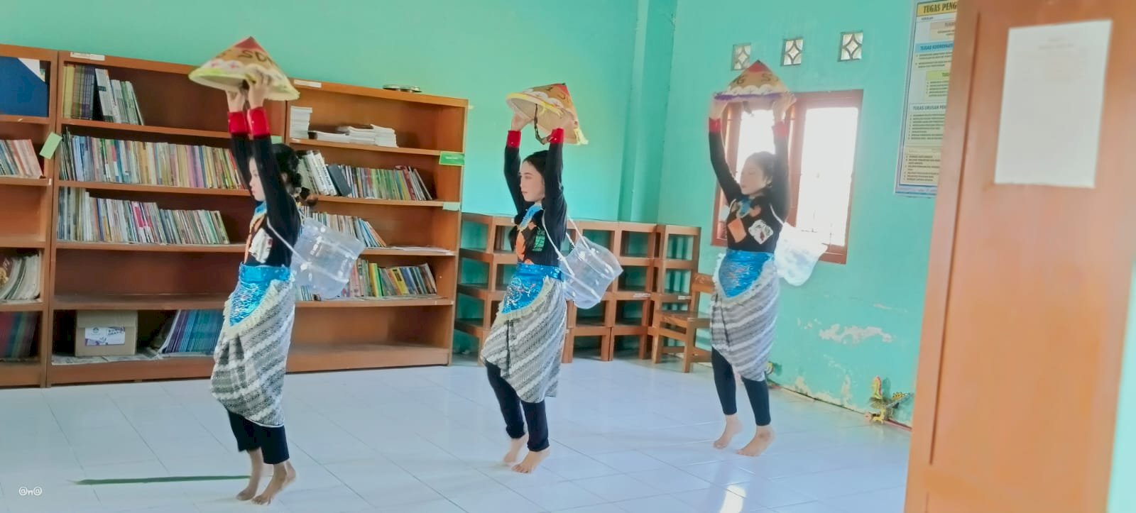 Ekstra Tari